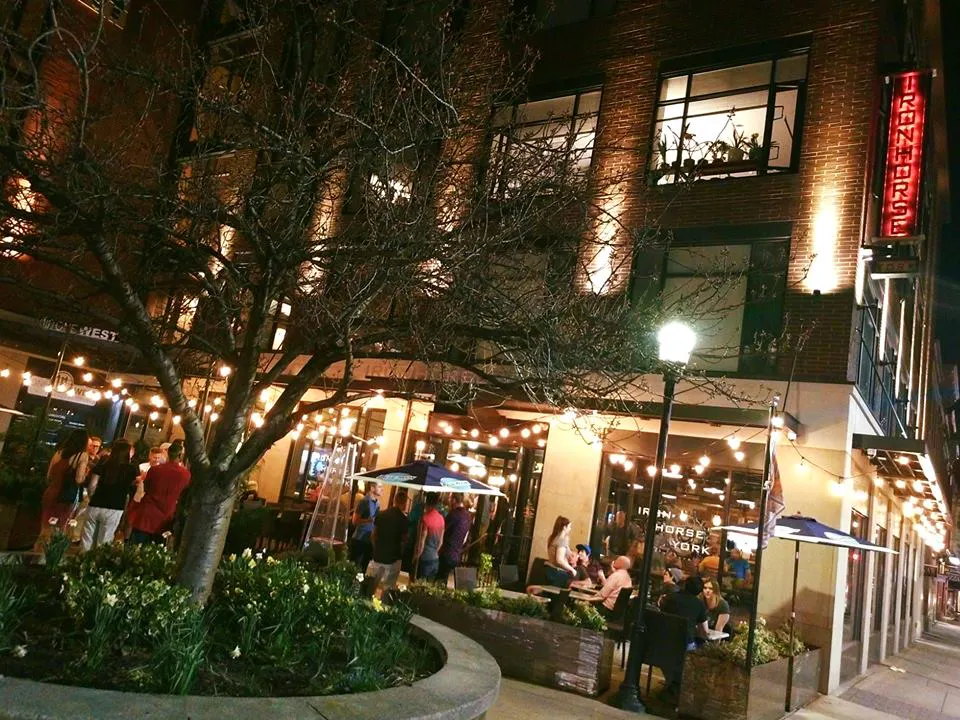 Iron Horse York York Pa Bar Restaurant