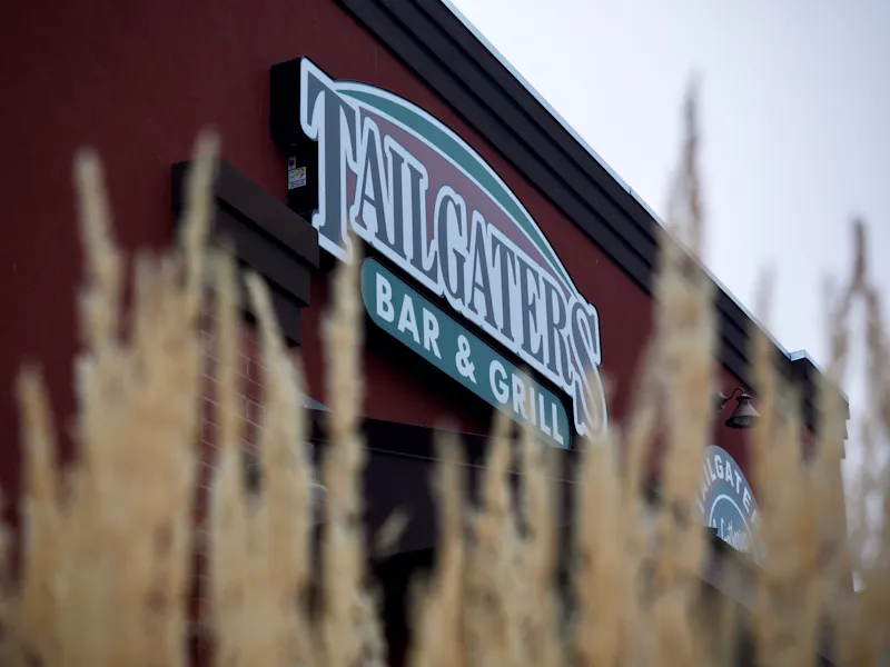 Hours & Location Tailgater's Bar & Grill in Selah, WA