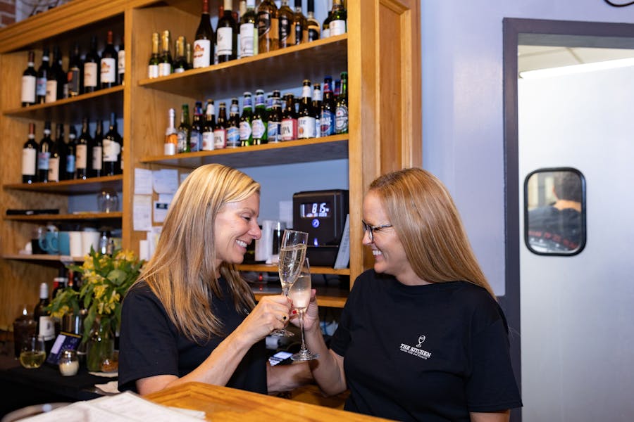 About The Kitchen Italian Cafe and Pizzeria in Pasadena, CA