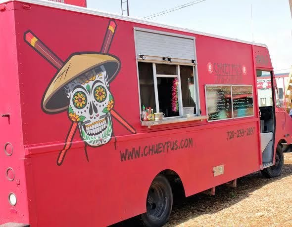 a picture of a food truck