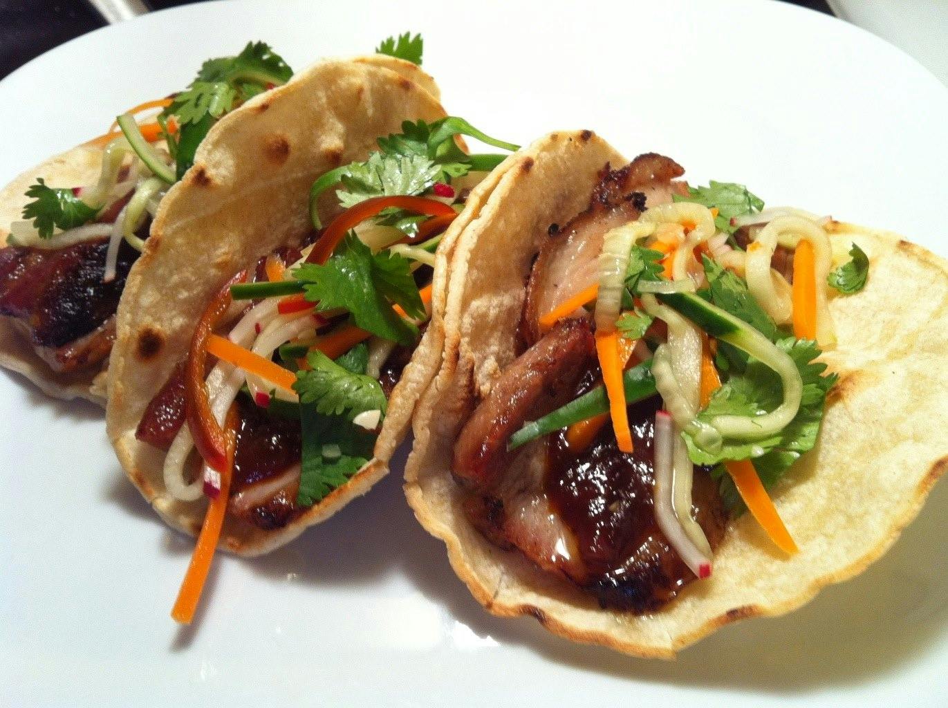 a plate of tacos