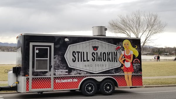 a picture of a food truck