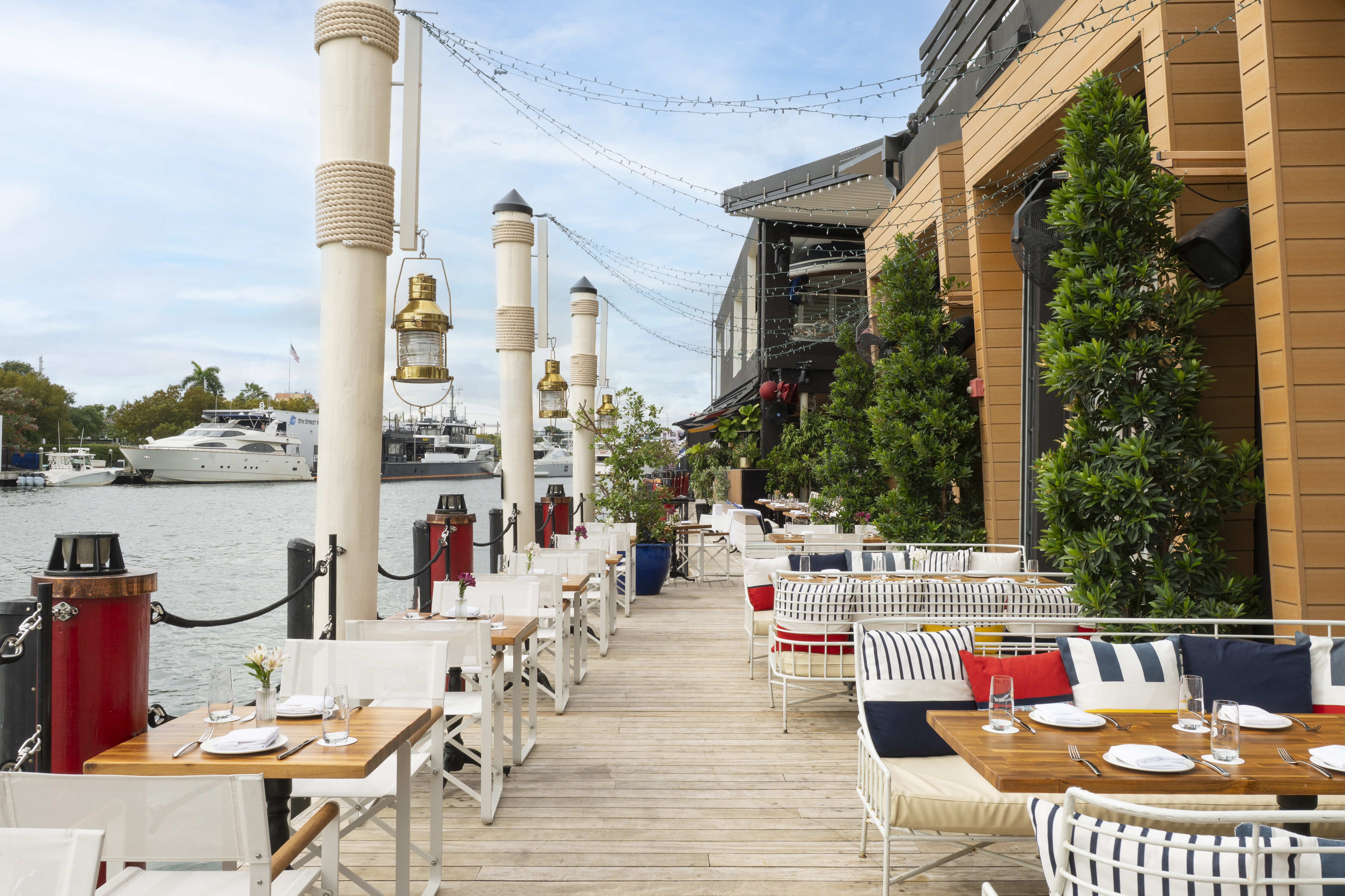 Miami River view restaurant