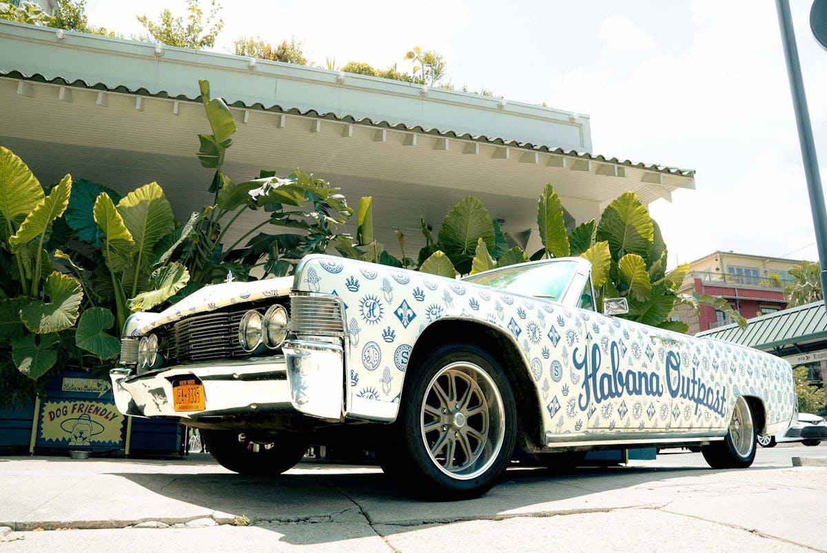 Habana Lincoln Continental