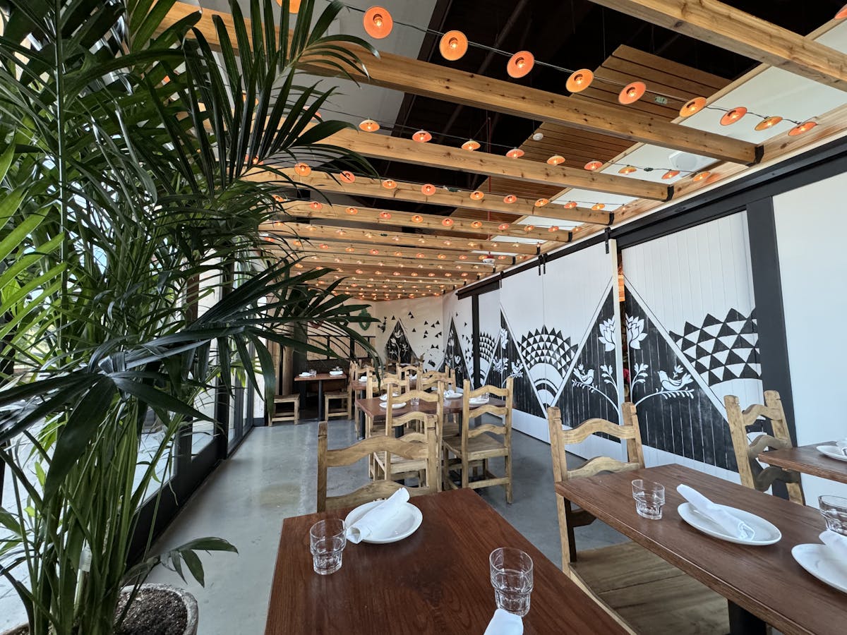 a table topped with lots of furniture