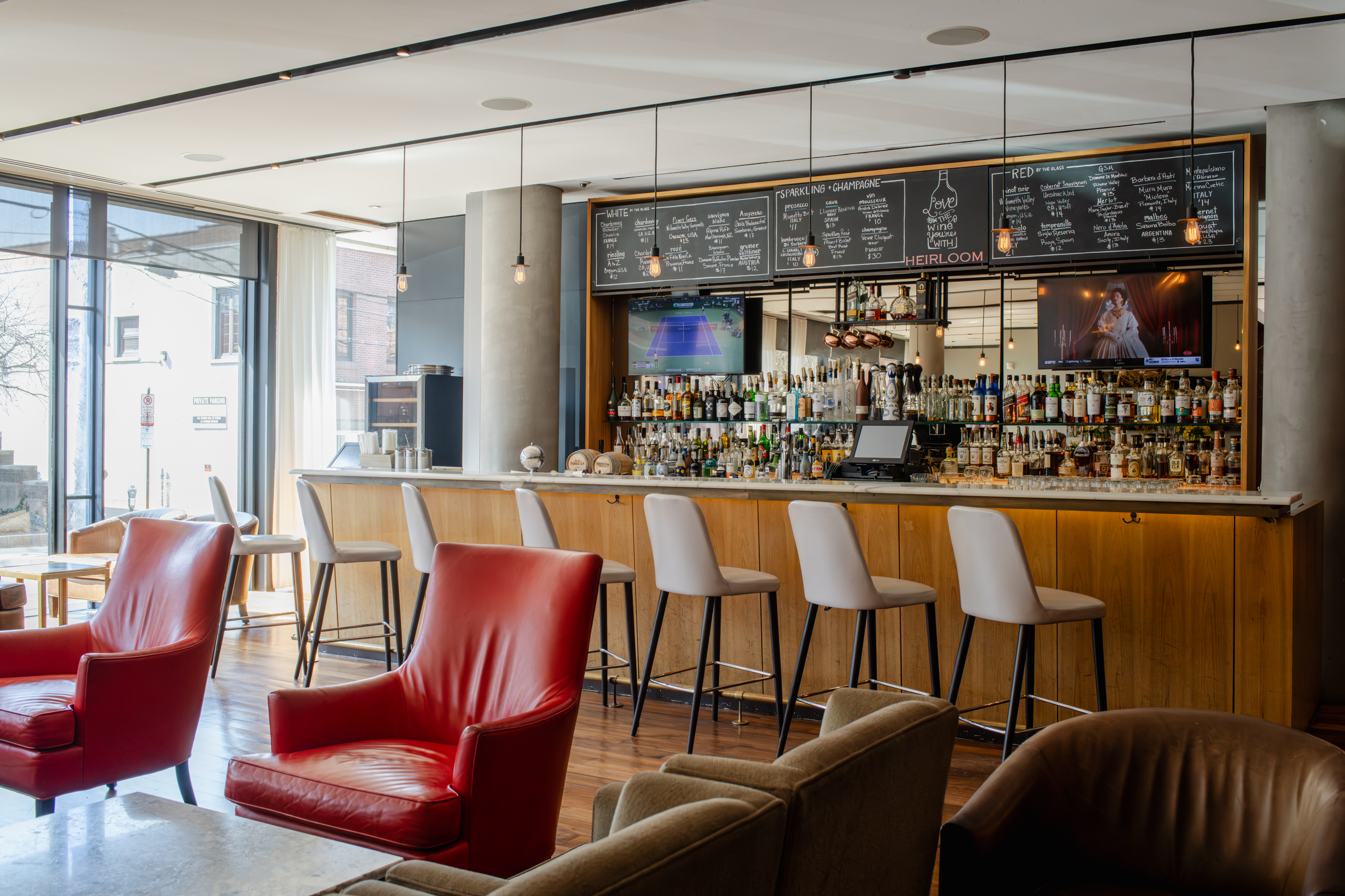 Bar/Lounge in Heirloom