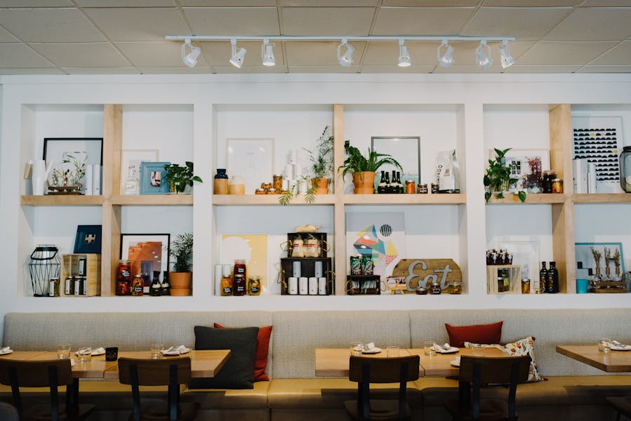 About Broken Plate Greek Restaurant YYC