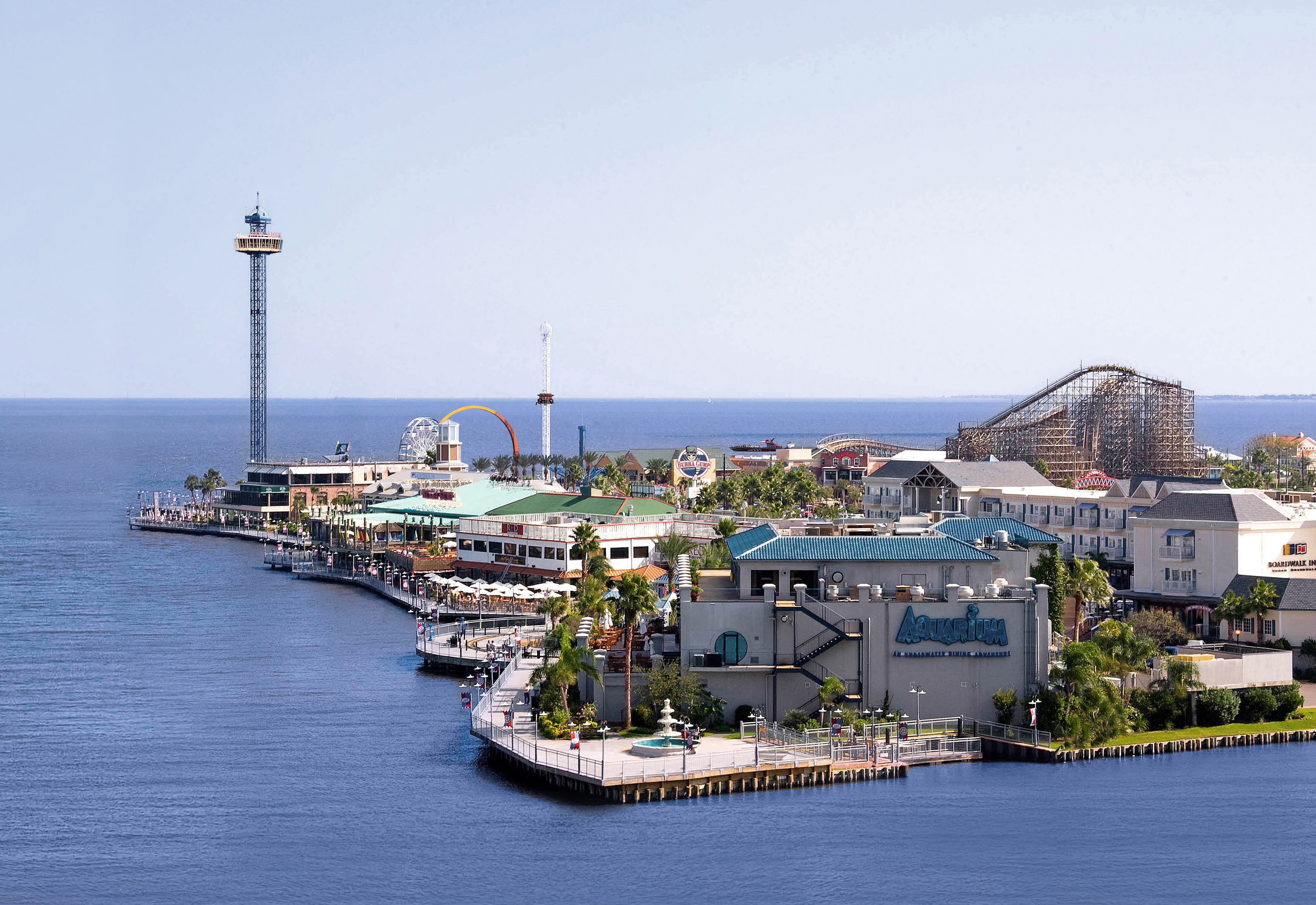 the ultimate waterfront playground. - Kemah Boardwalk Marina