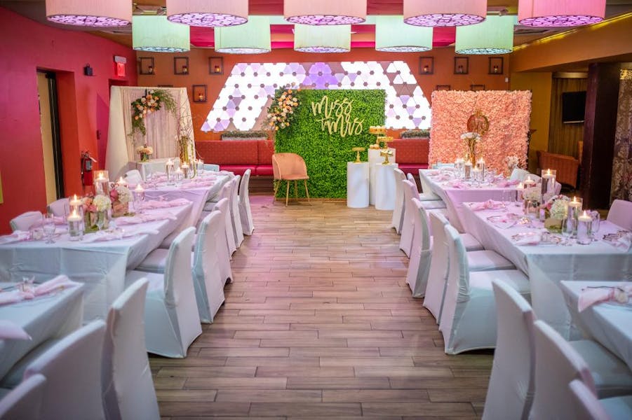 Main Floor Mint Restaurant & Lounge Modern Indian restaurant in Garden City, NY