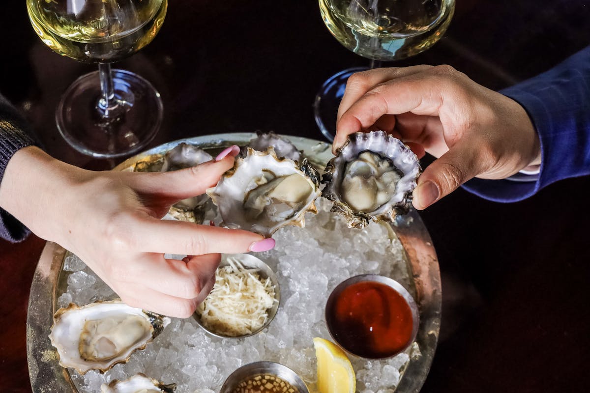 a plate of oysters