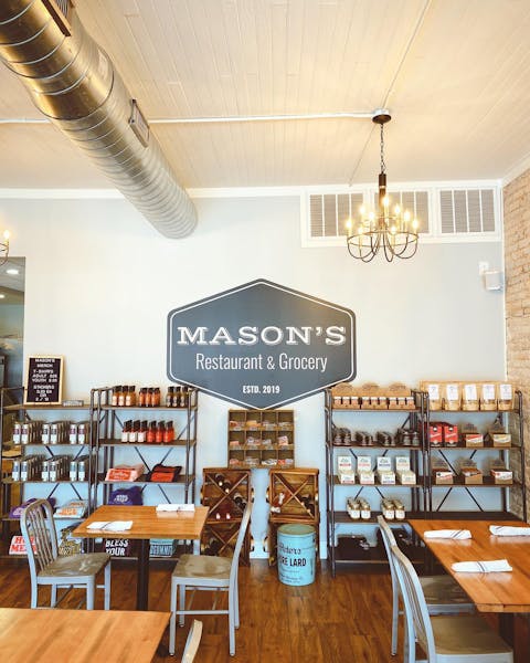 Store Mason's Restaurant & Grocery in Aberdeen, NC