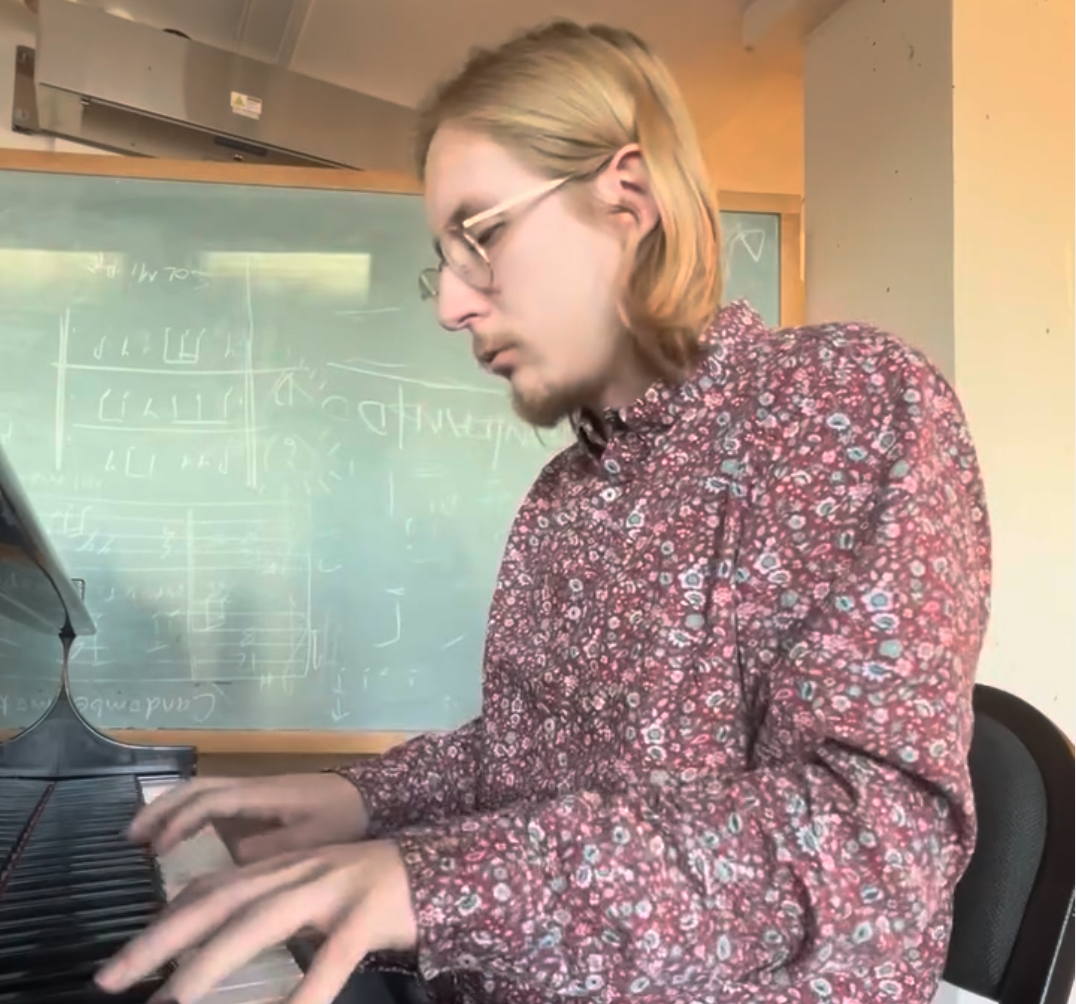 Jake Walters (solo piano)