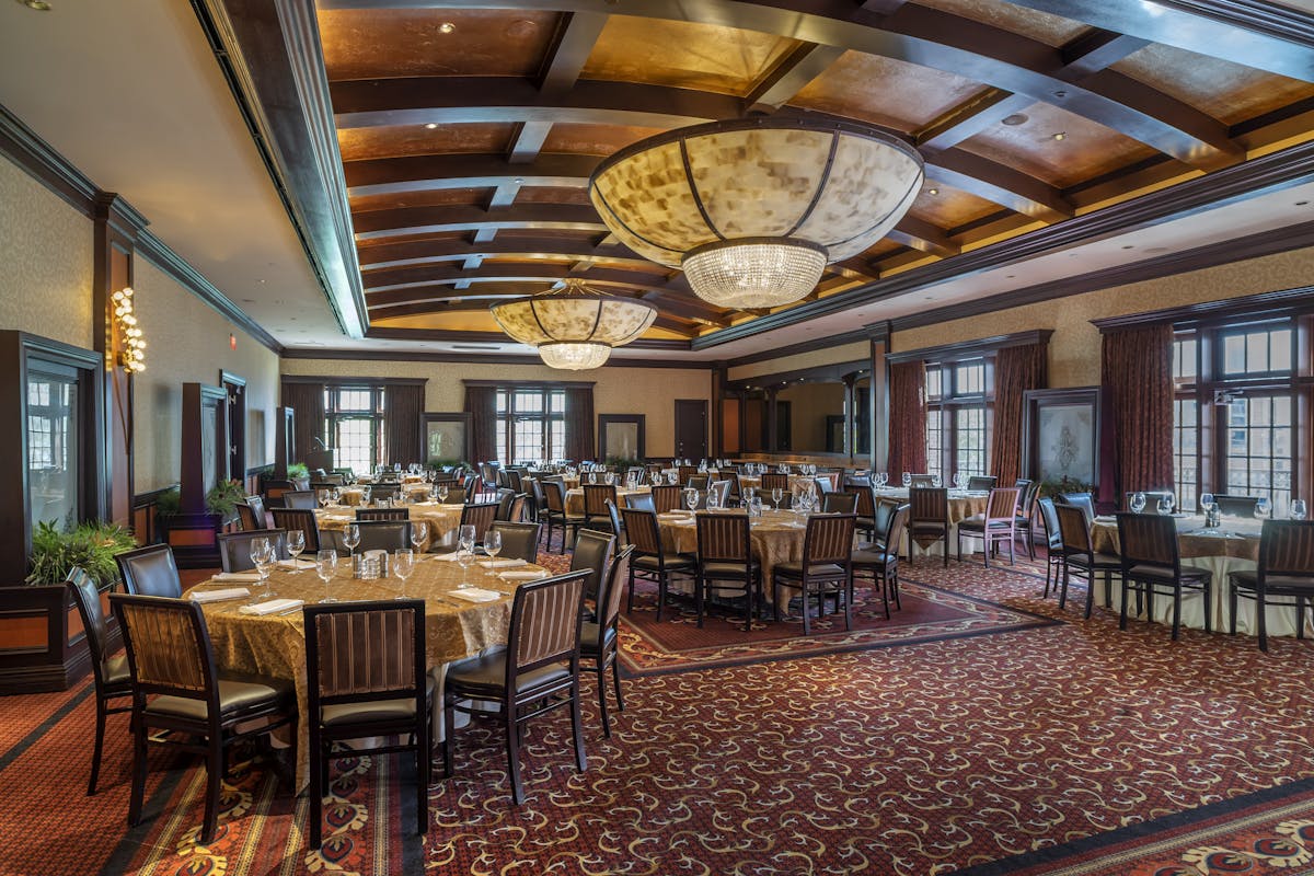 Vic & Anthony's Interior Tables