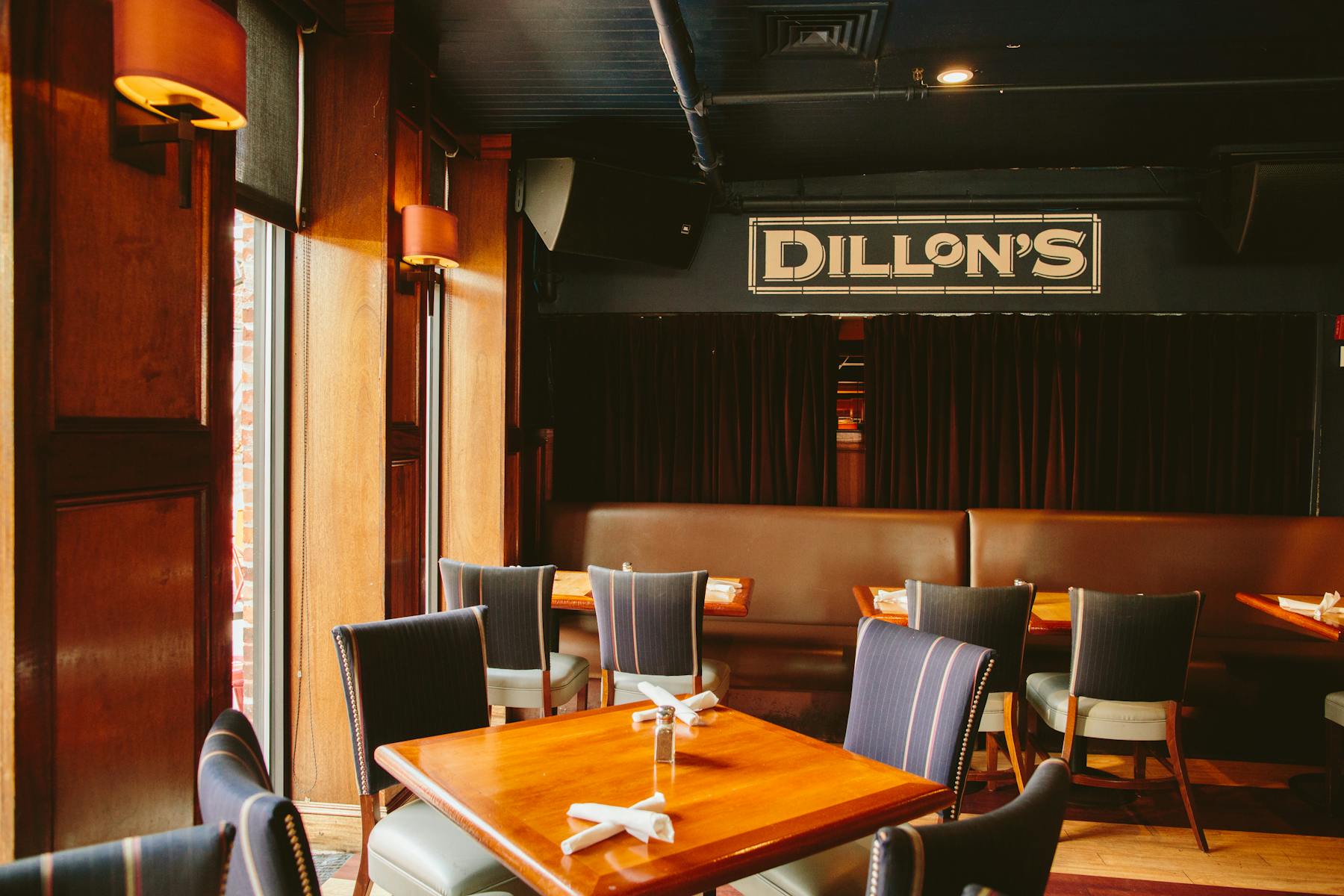 Dillon's
