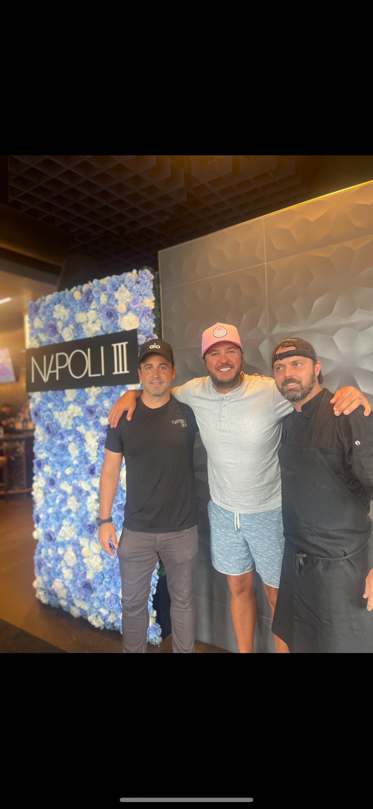 Luke Bryan et al. posing for the camera