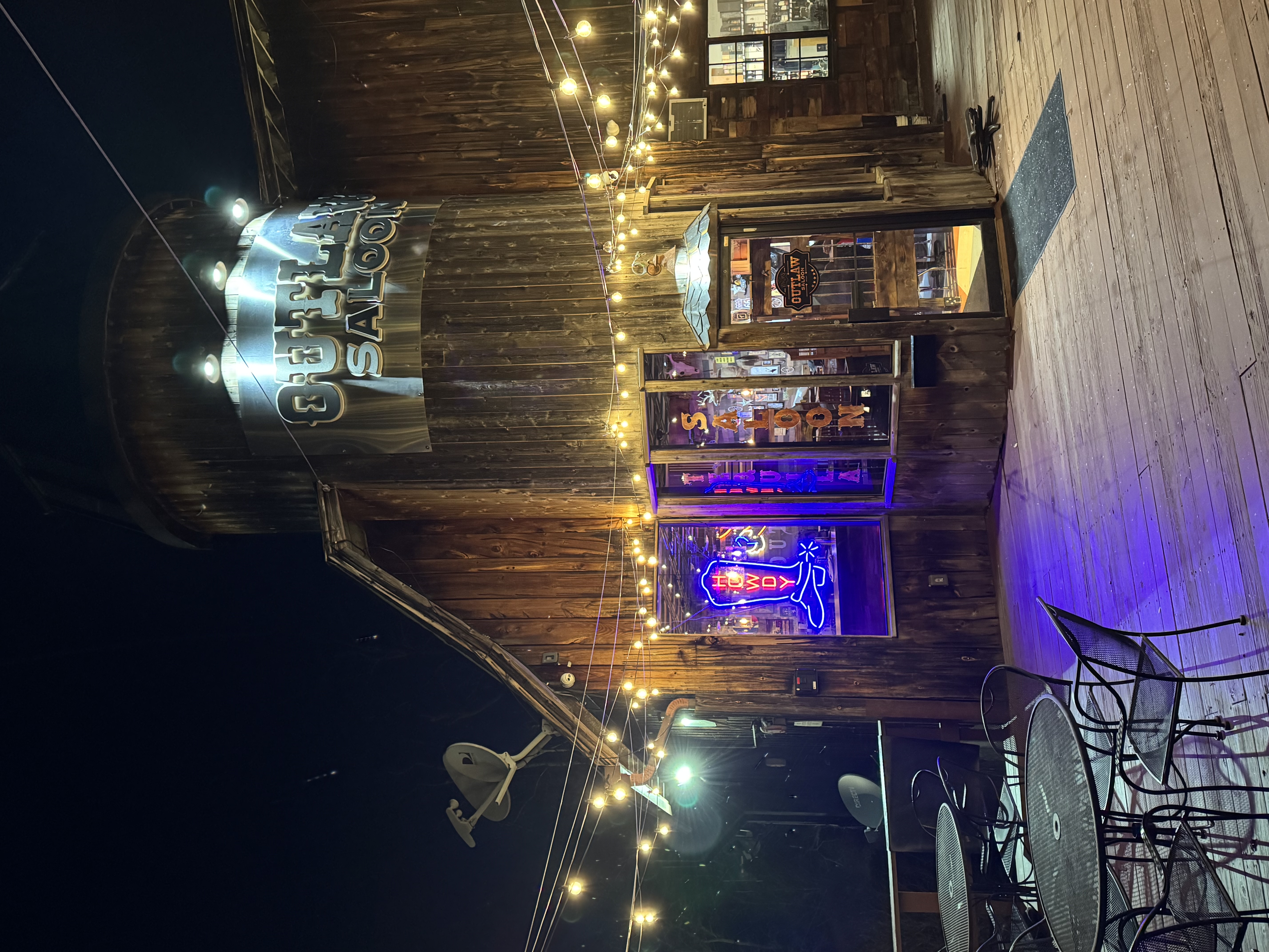 Menus | Outlaw Saloon in Chestnut Ridge, NY