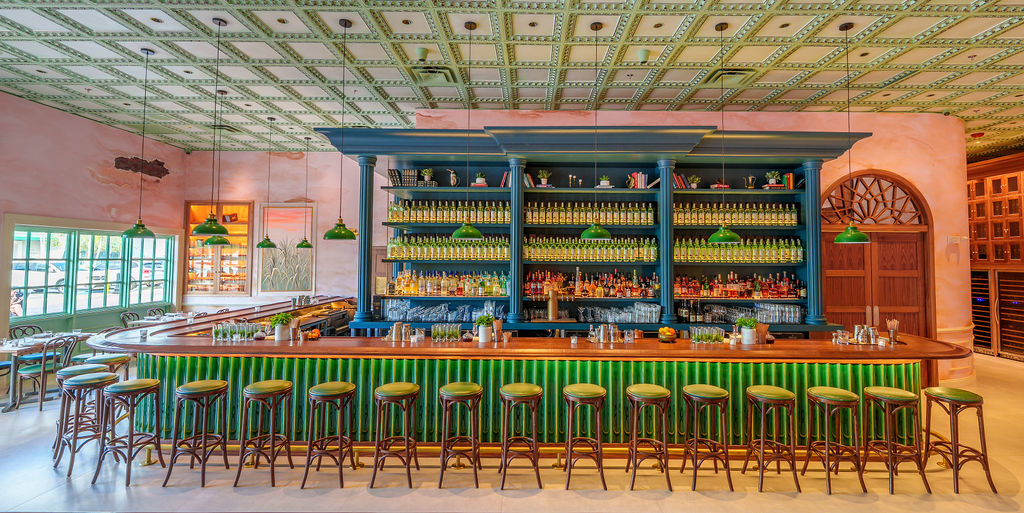 La Canita Kendall Bar