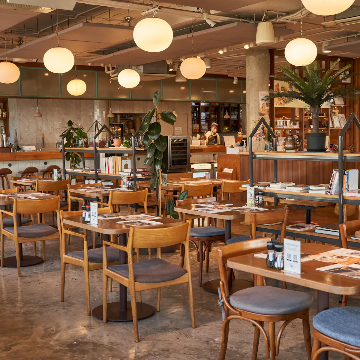 a dining room table in a restaurant