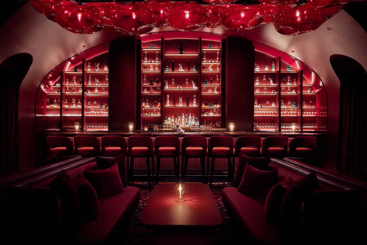 Bar photo 1