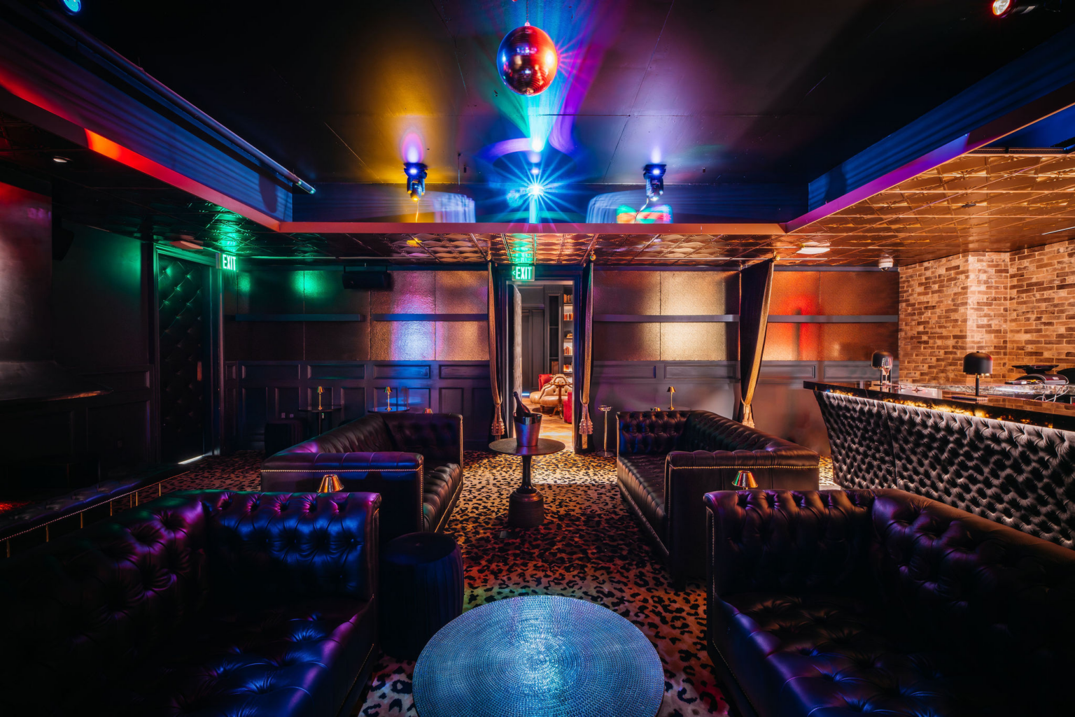 Bar photo 2