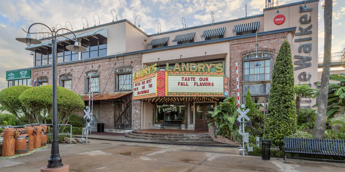 Kemah, TX | Hours + Location | Landry's Seafood