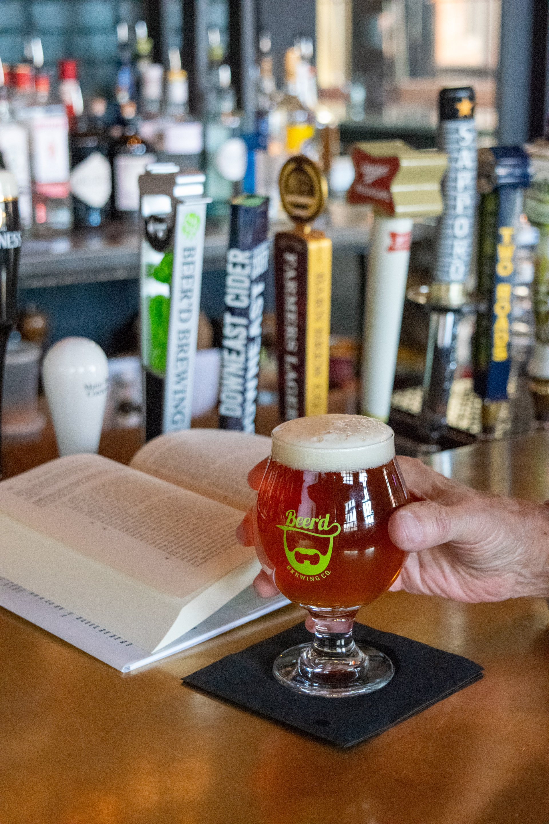 Fifth Annual Reading on Tap at Milestone