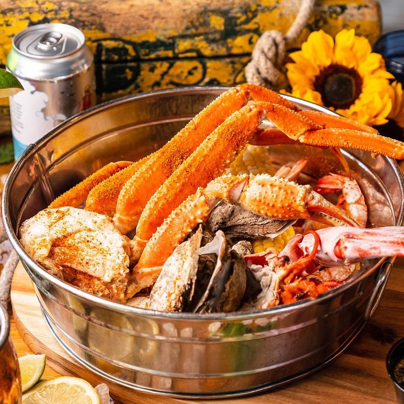 Dinner | The Crazy Crab | Seafood Restaurant in Hilton Head Island, SC