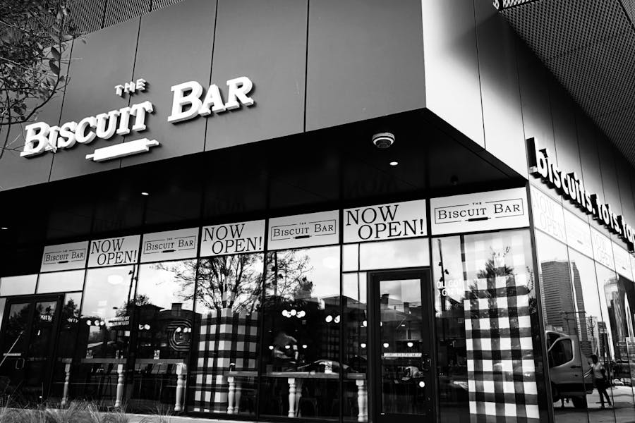 hours-location-the-biscuit-bar-in-texas