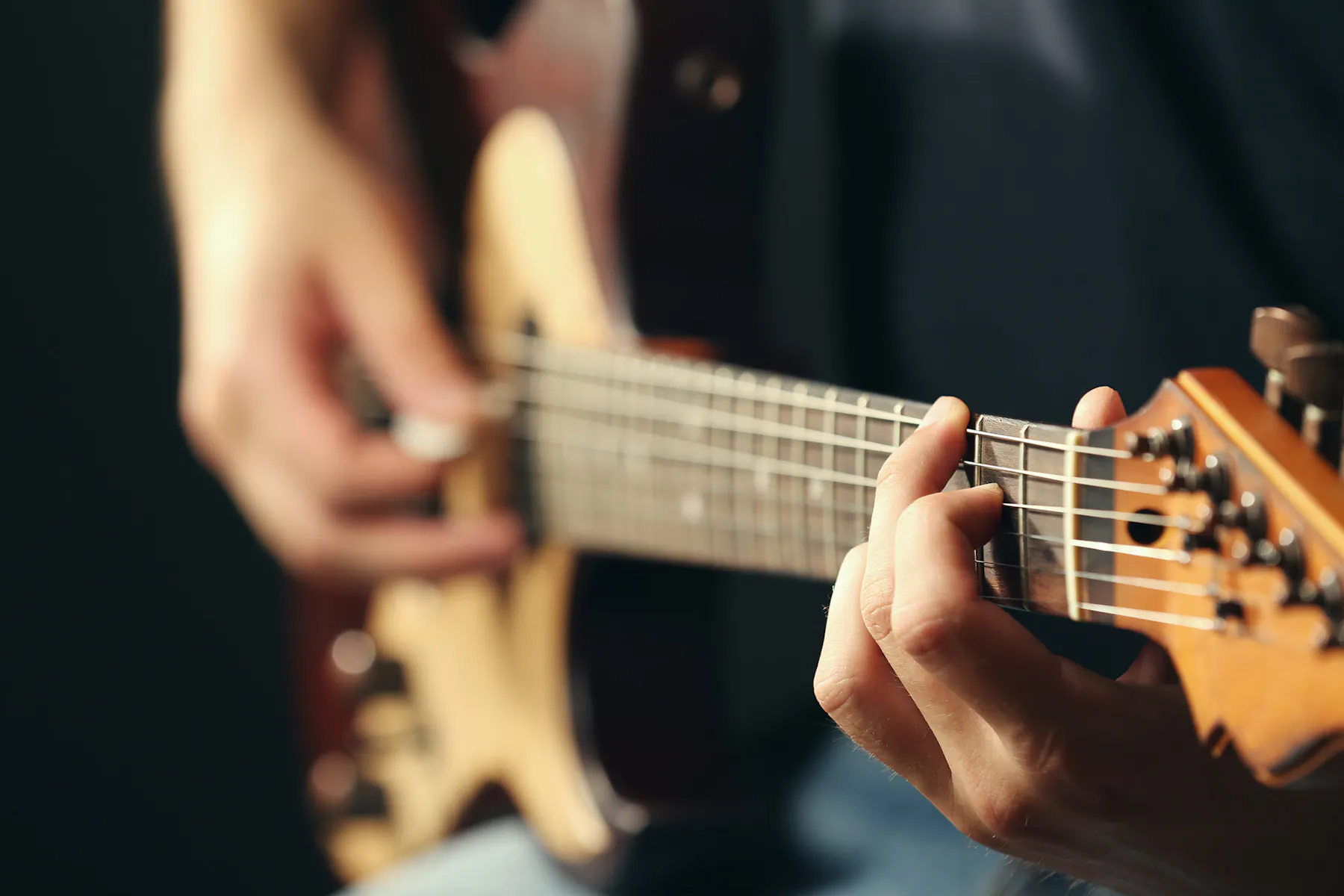 Live Music – Eileen
