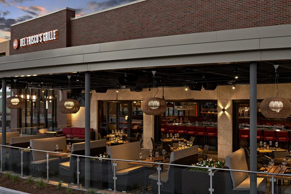 Del friscos outlet rock center