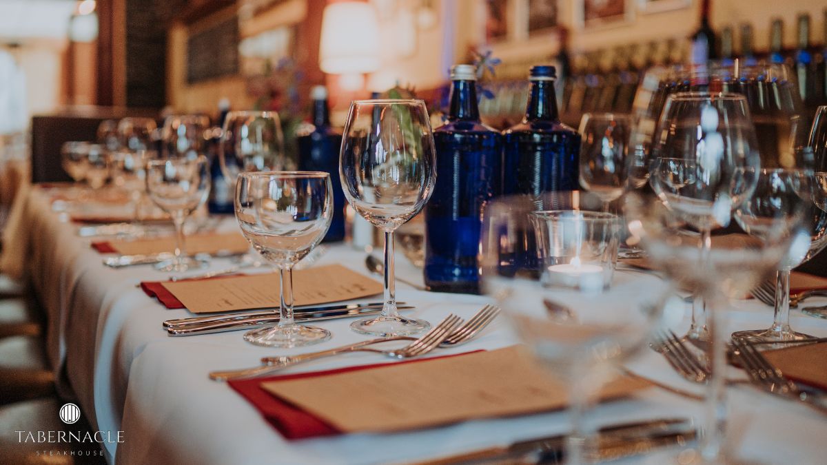 Private dining table set for a kosher wedding dinner in Manhattan at Tabernacle Steakhouse