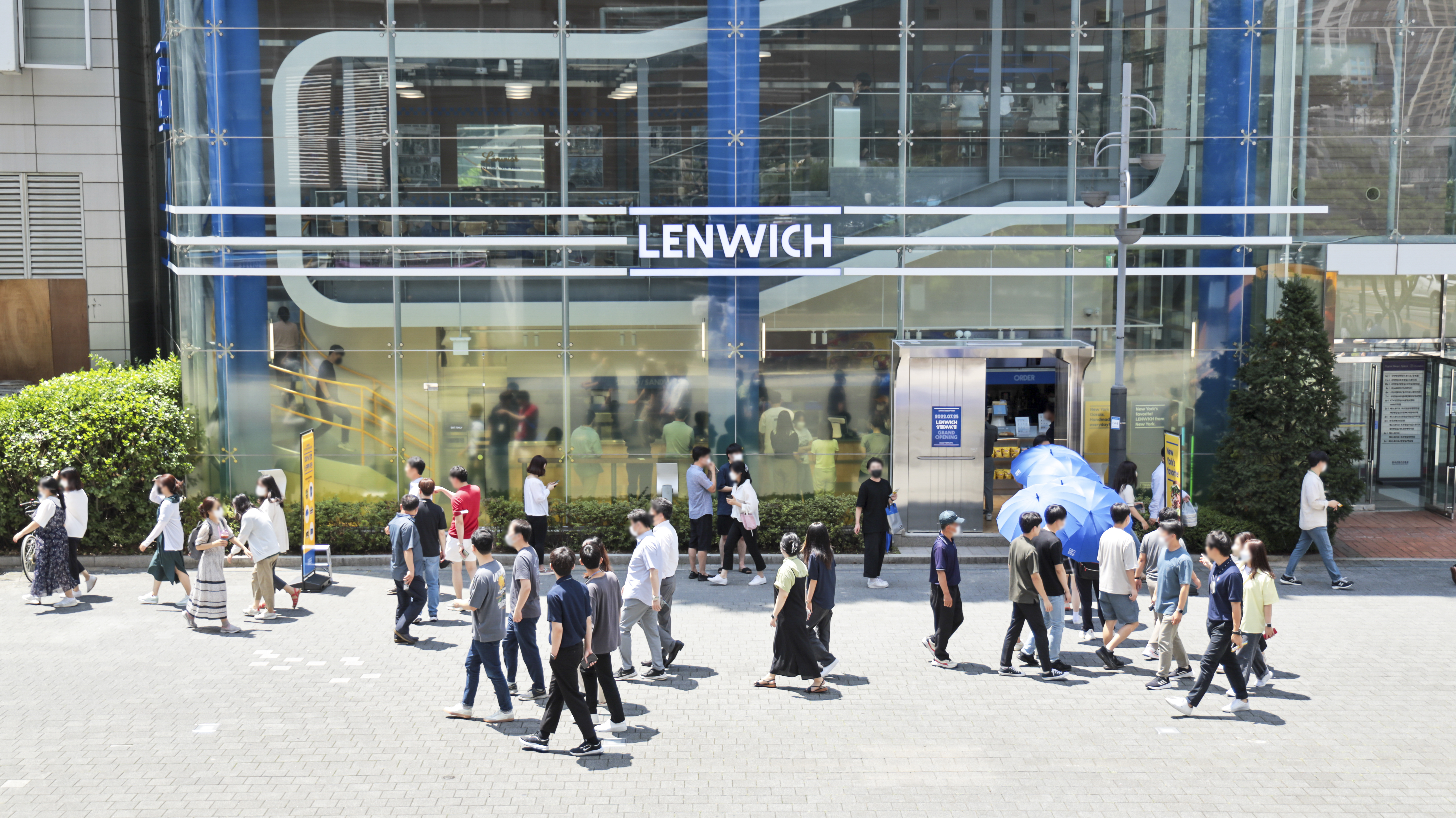 Store Front Lenwich DMC Seoul 