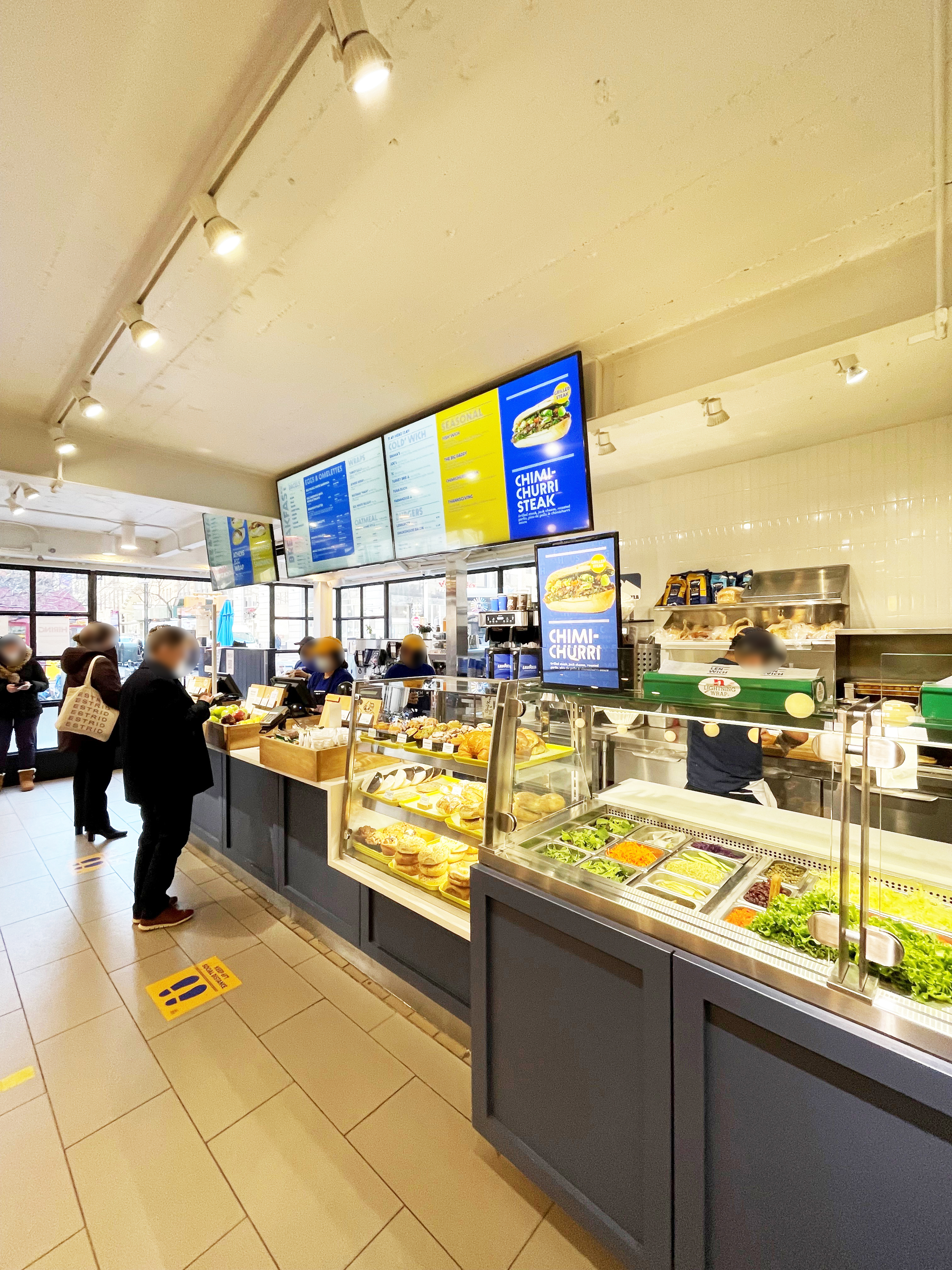 Indoor view of People at Lenwich at Union Square 