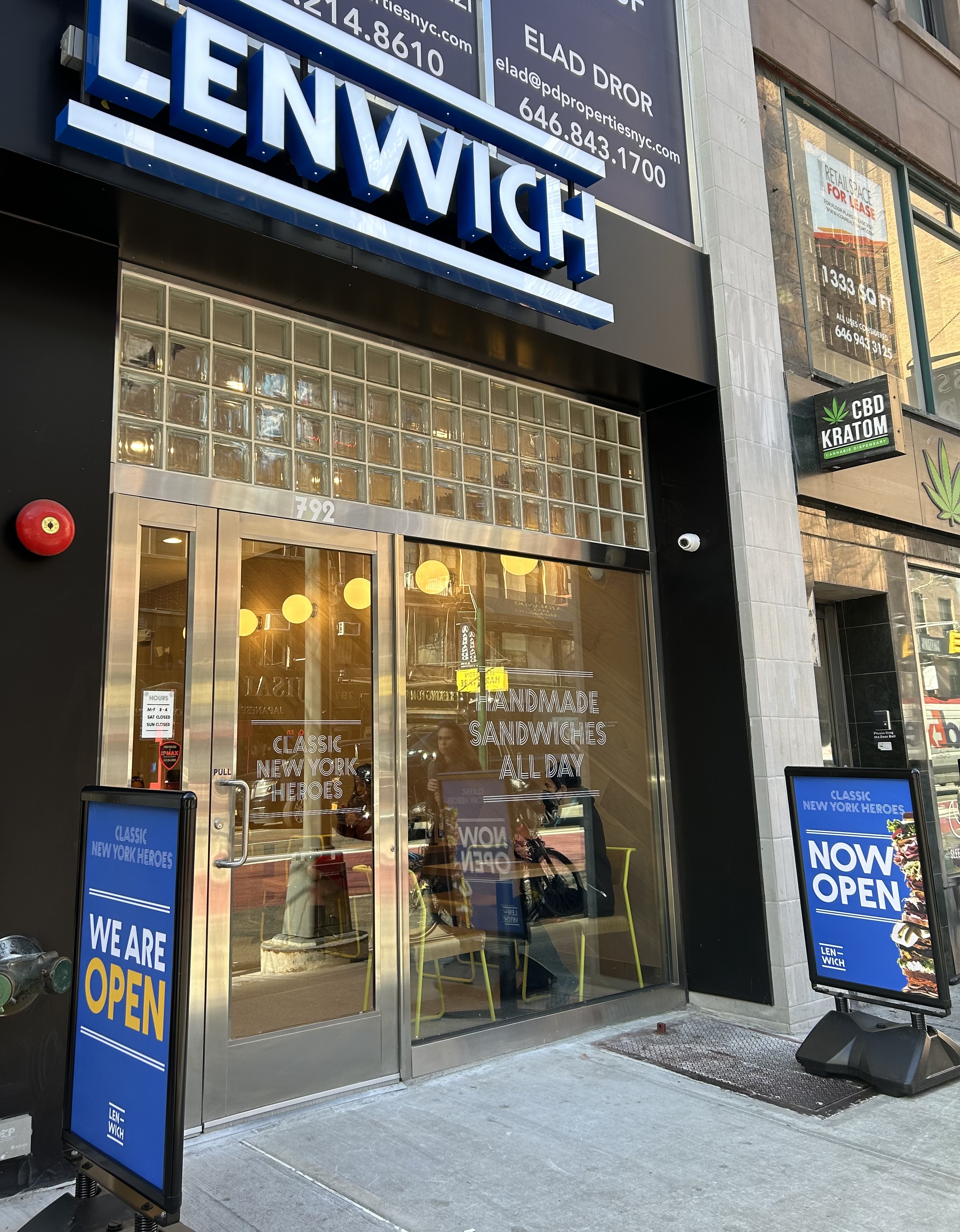 store front view of Lenwich at 792 Lexington Avenue 
