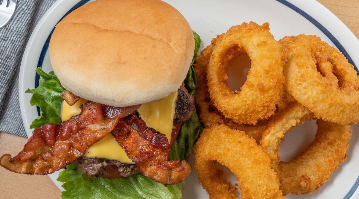 a sandwich on a plate