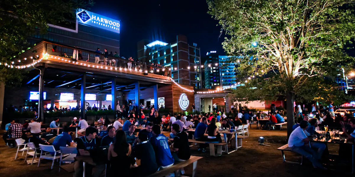 Hours & Location | Happiest Hour in Dallas, TX