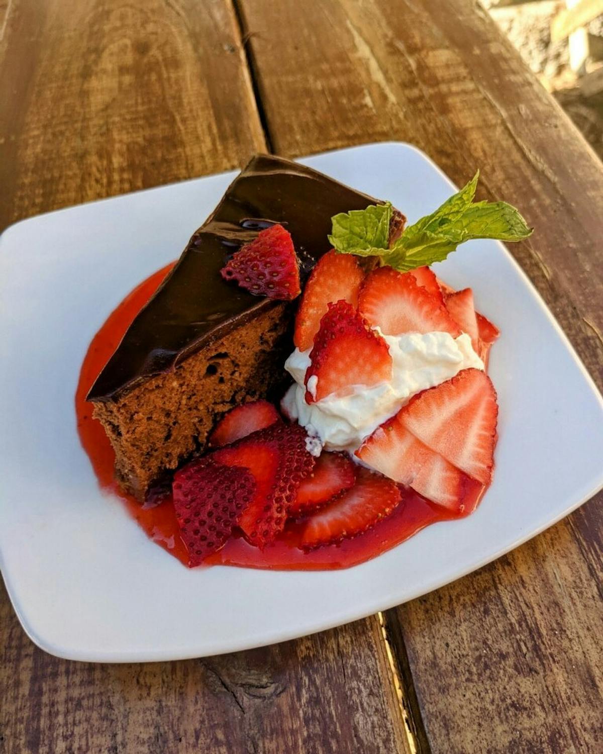 Chocolate Cheesecake with Strawberries