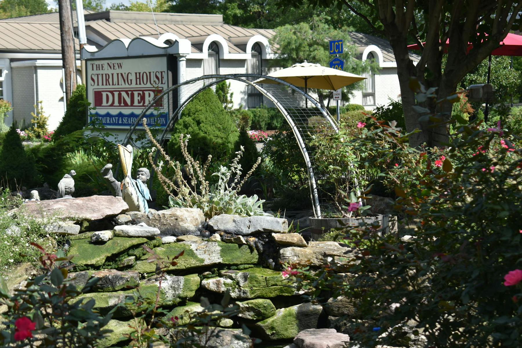 Stirling Diner Restaurant & Diner in Stirling, NJ