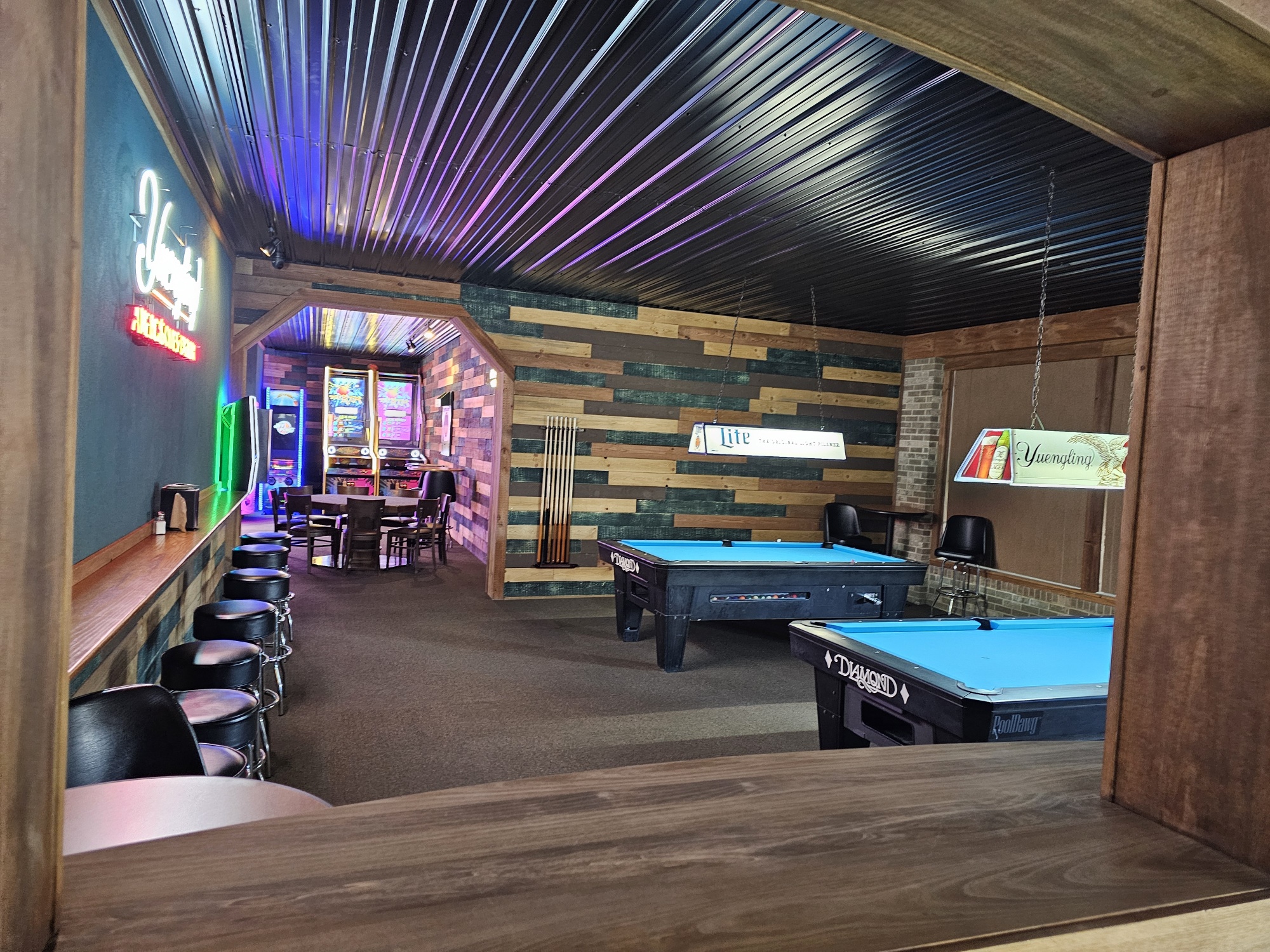 a room filled with furniture and a truck on a table