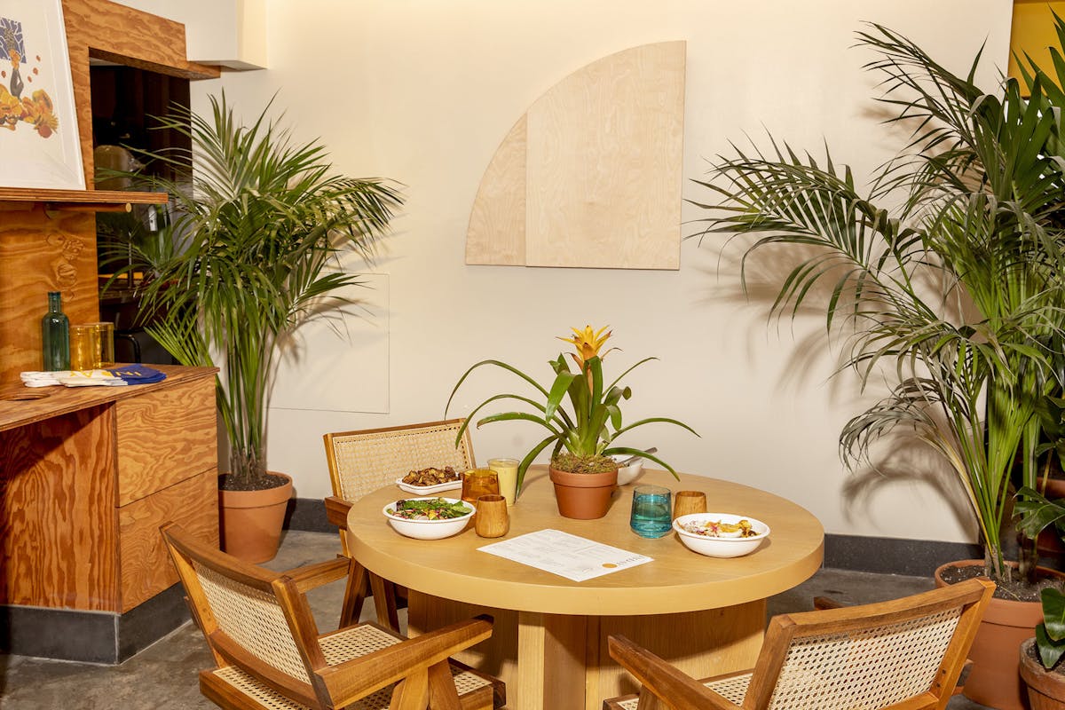 dining table