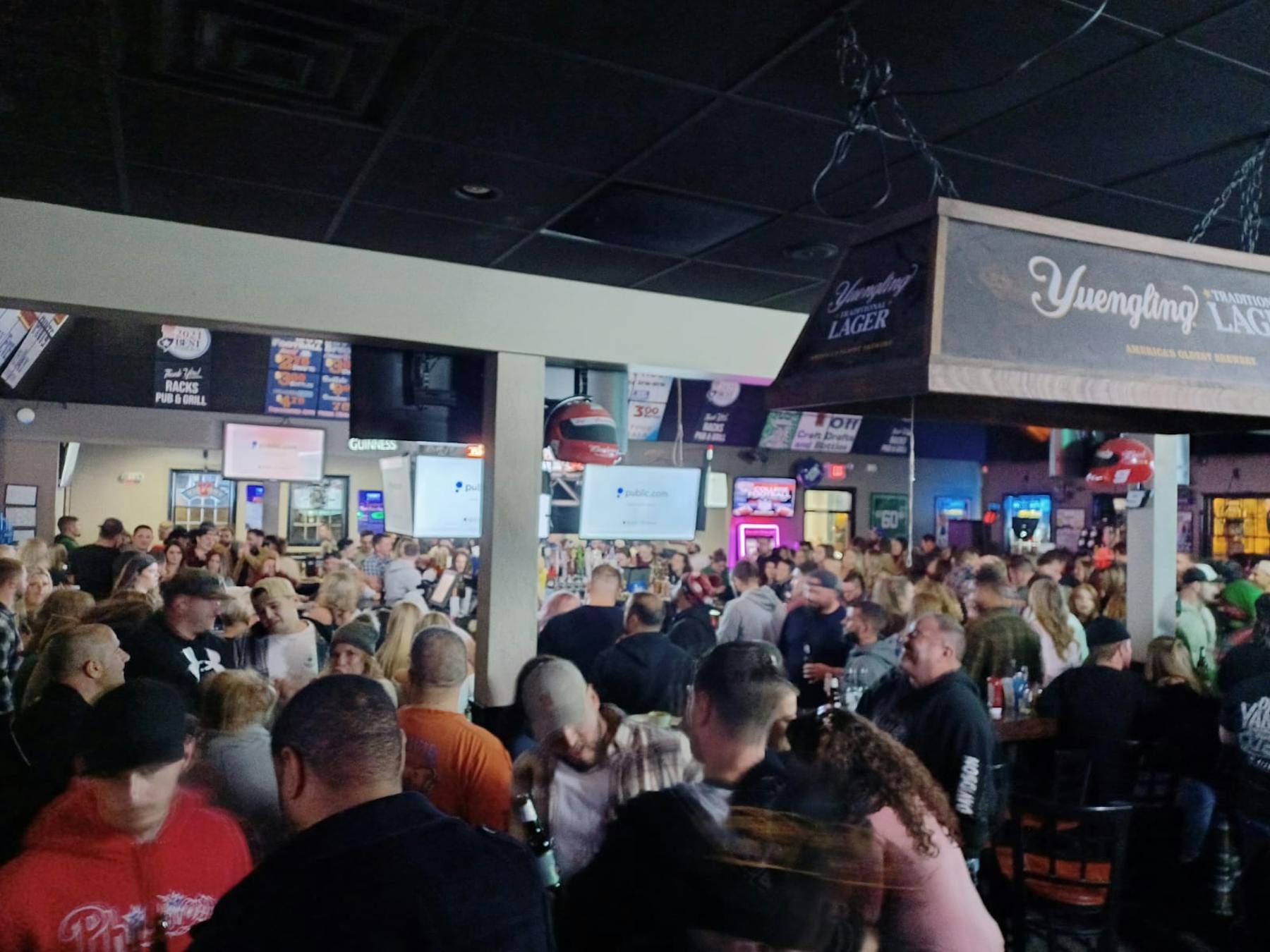 Atco Racks Pub & Grill