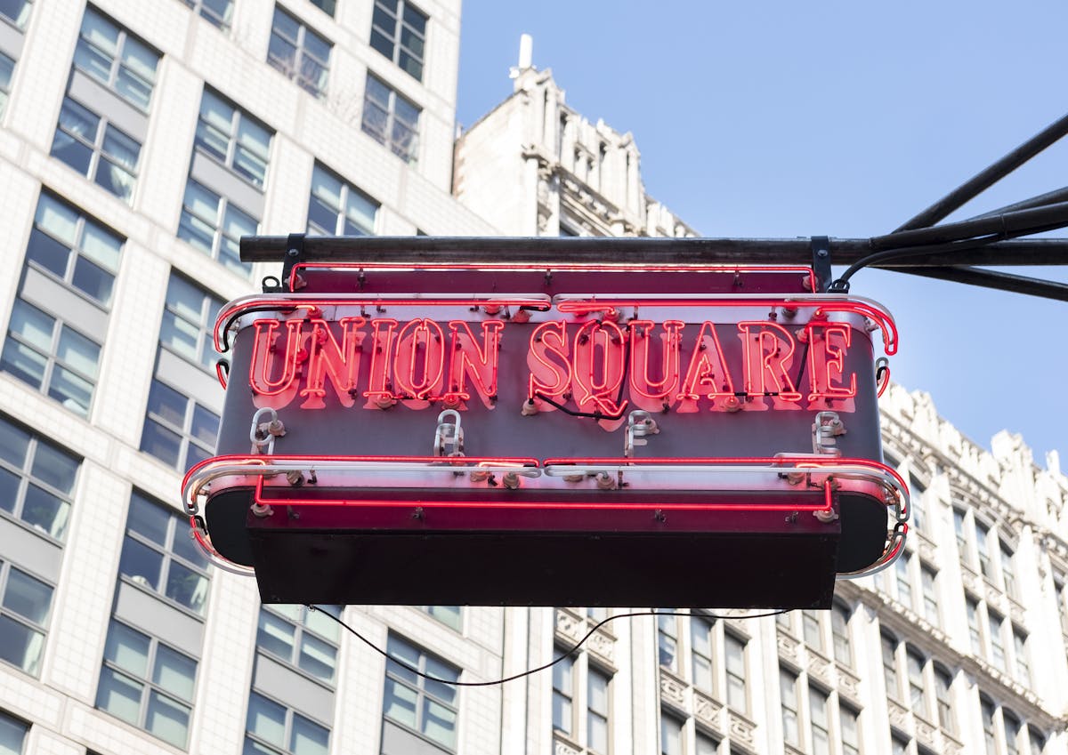 the Union Square Cafe neon sign