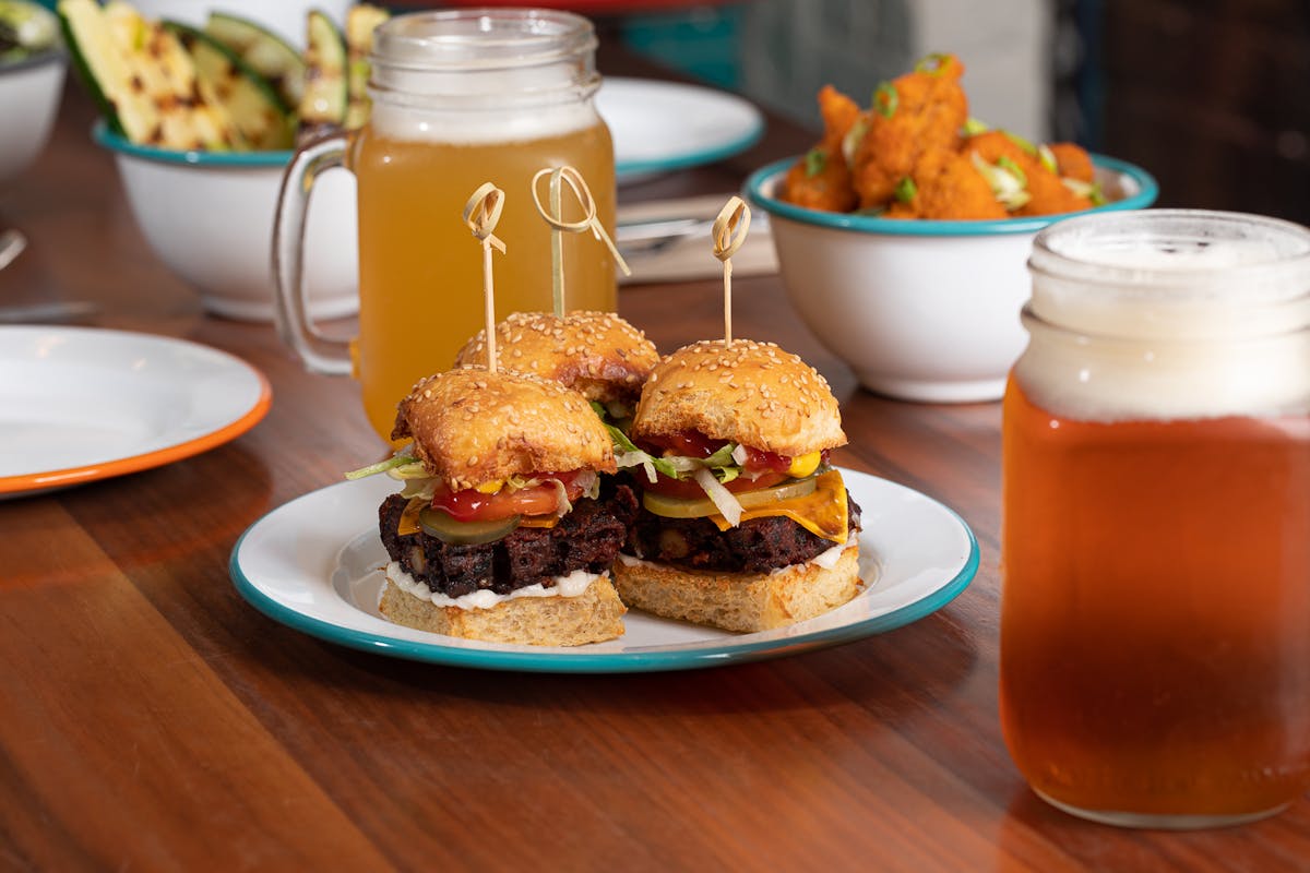 sliders and beer