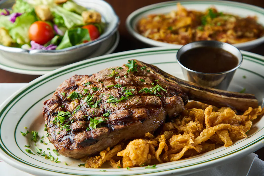 Menus | Miller's Pub | American Restaurant in Chicago, Illinois