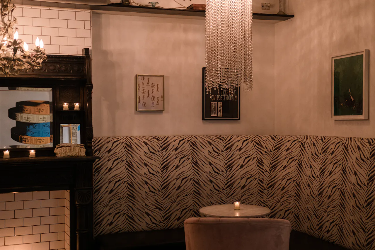 Bar photo 1