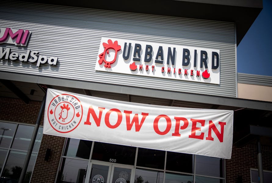 katy-freeway-katy-tx-hours-location-urban-bird-hot-chicken