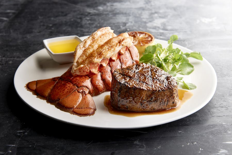 Steak And Seafood Mortons The Steakhouse Chain Of Steak Restaurants