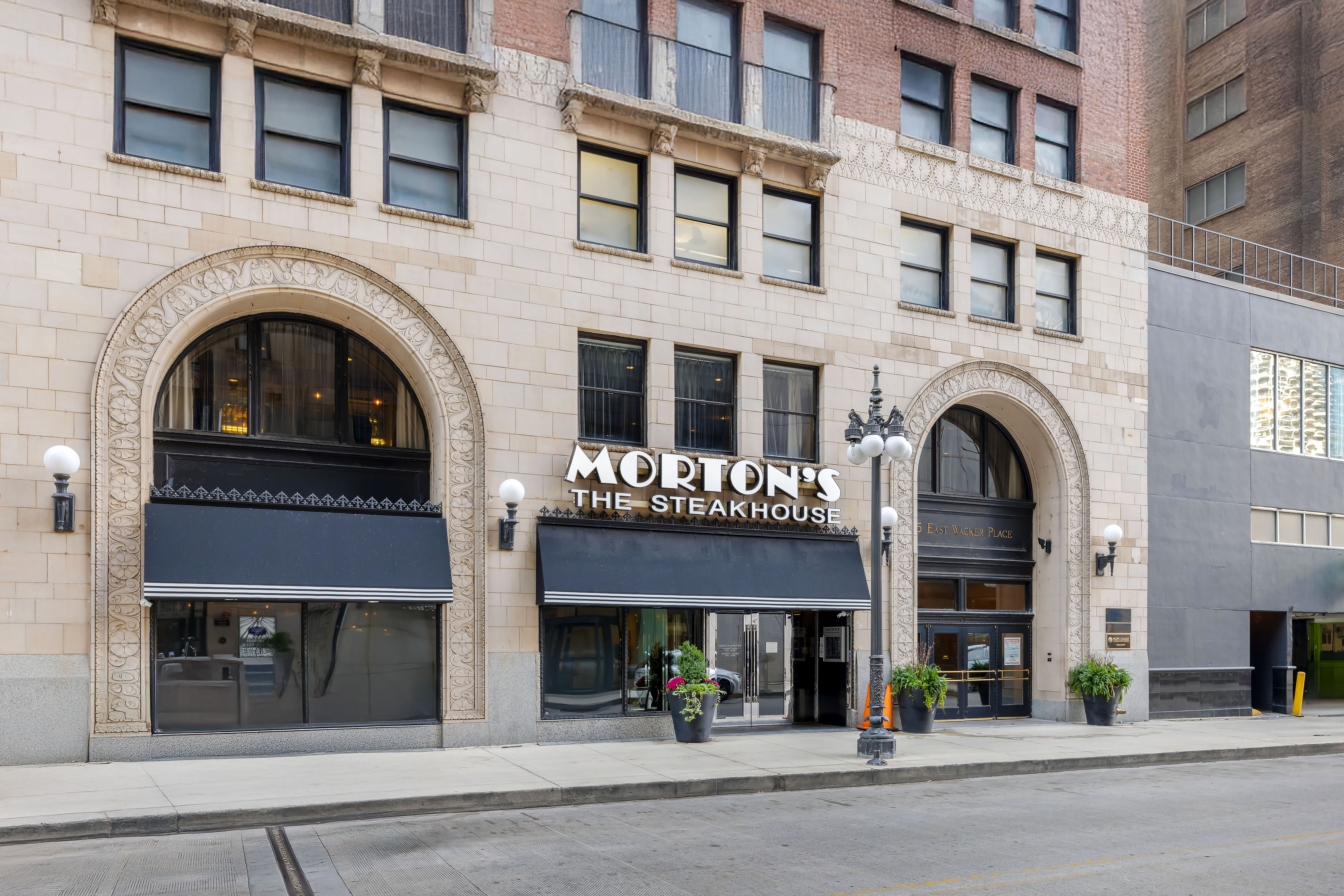 Morton's The Steakhouse in Chicago, IL (Wacker Place)
