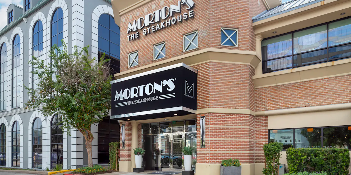 morton's steakhouse dress code The 1st Mortons The in the Philippines is here!! Who do you wanna dine here with?! , @mortonsthesteakhouseph, Uptown Eastgate, Uptown Mall, BGC, Theyre open to the public Morton's Steakhouse Menu Prices +