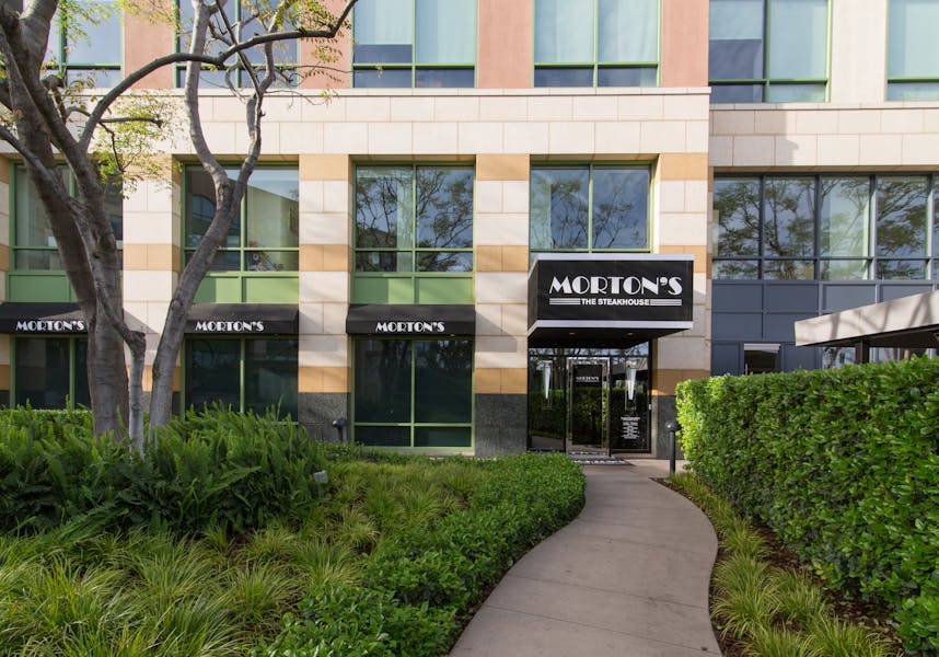 Hours + Location Burbank, CA Morton's The Steakhouse